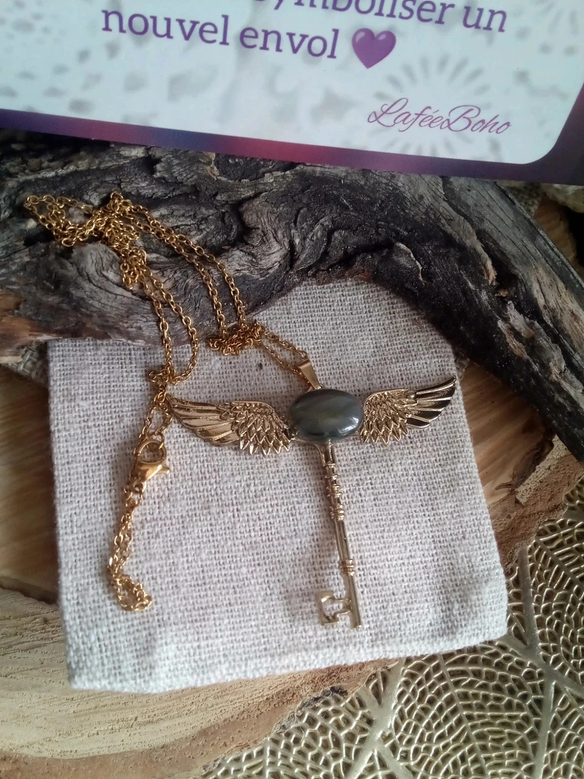 Winged key necklace with natural labradorite stone + card – photo 6